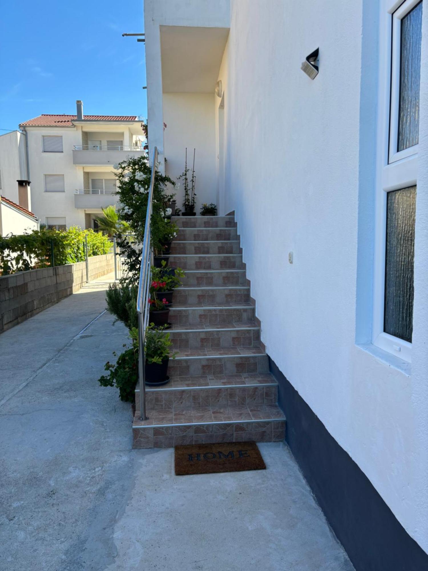 Apartments N&M Sukošan Buitenkant foto