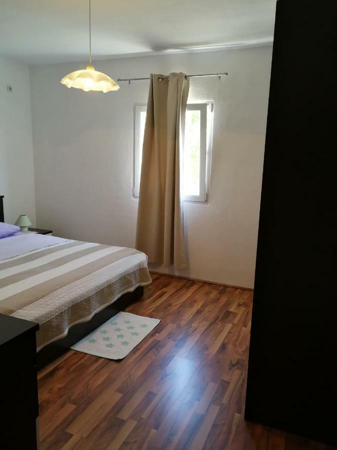 Apartments N&M Sukošan Buitenkant foto