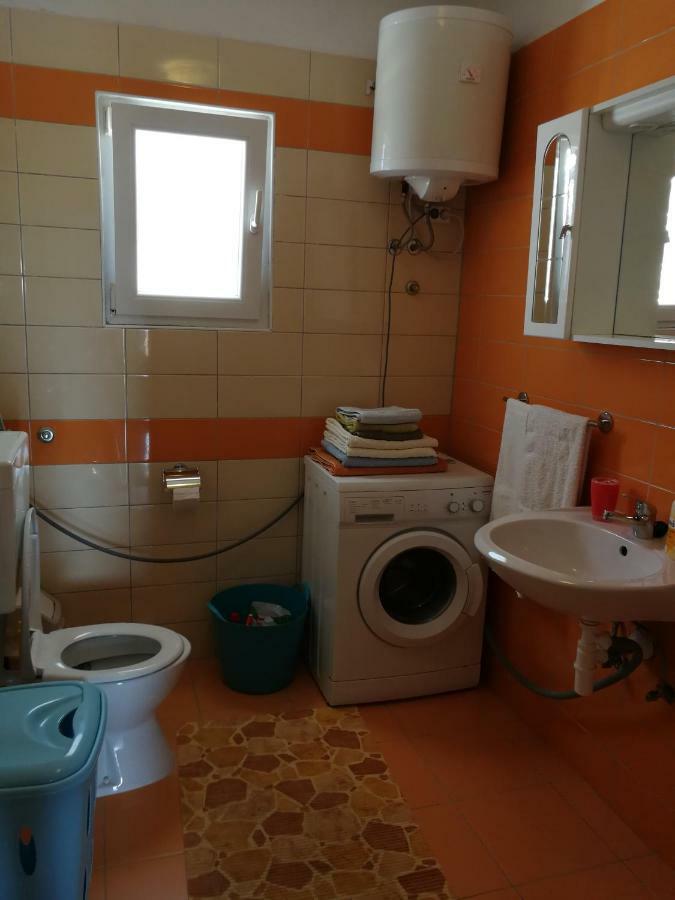 Apartments N&M Sukošan Buitenkant foto